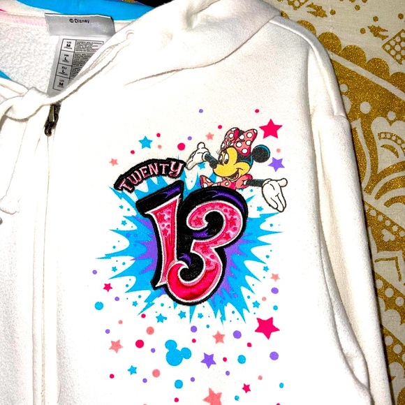 ✨HOST PICK✨ DISNEYLAND PARKS “2013” ZIP-UP JACKET WITH CHARACTERS, KIDS SIZE MED - Picture 7 of 10